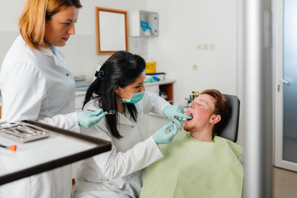 Best Broken Tooth Emergency  in Rossville, GA